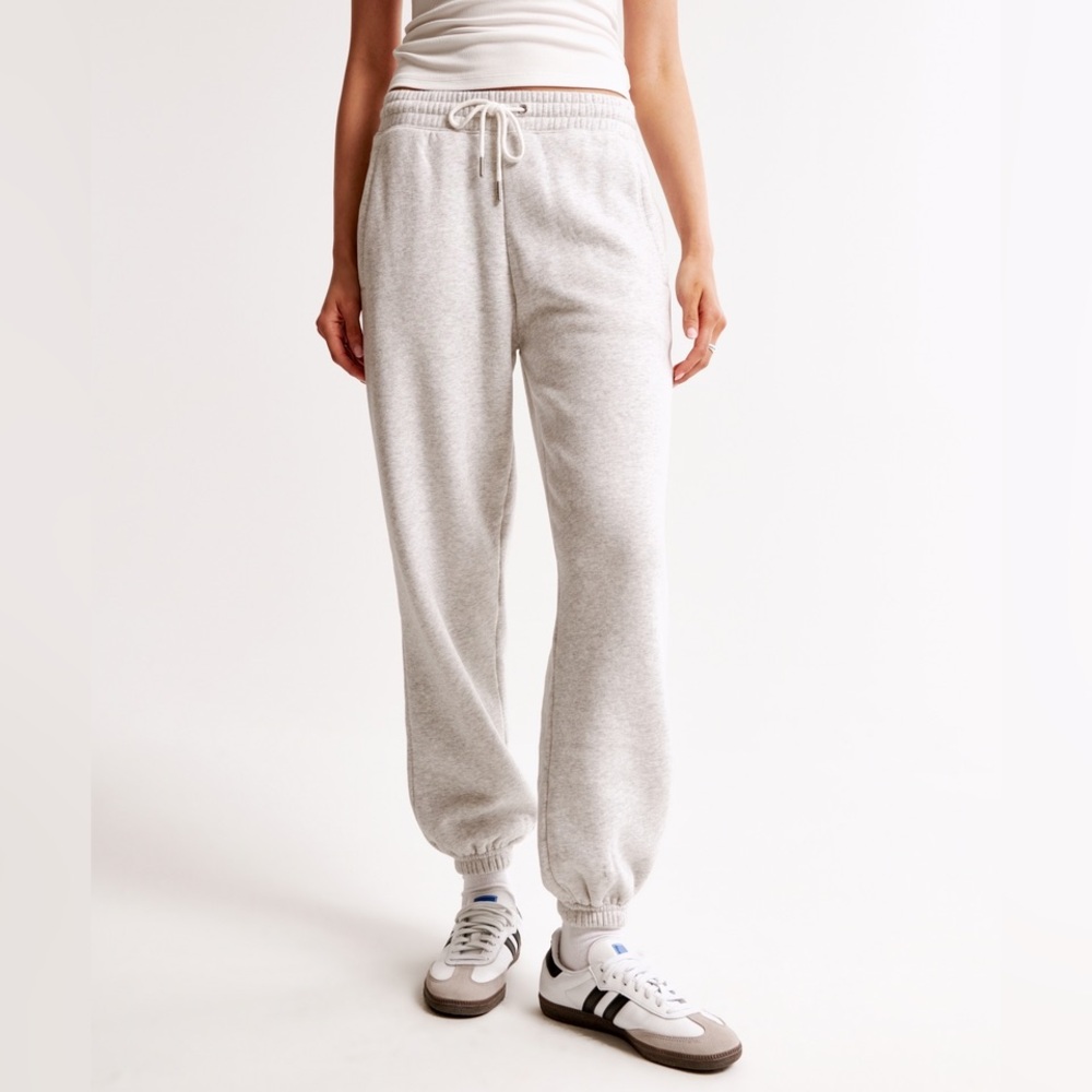 Abercrombie & Fitch Gray Jogger Sweatpants